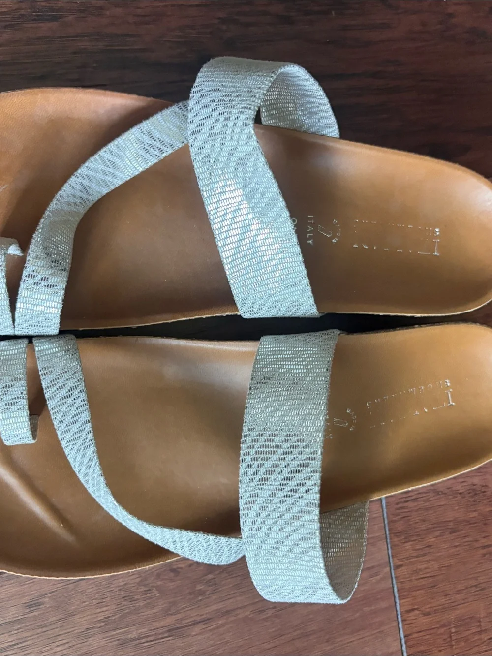Women's Size 9.5 Metallic Light Gray Strappy Slide Sandals Made In Italy